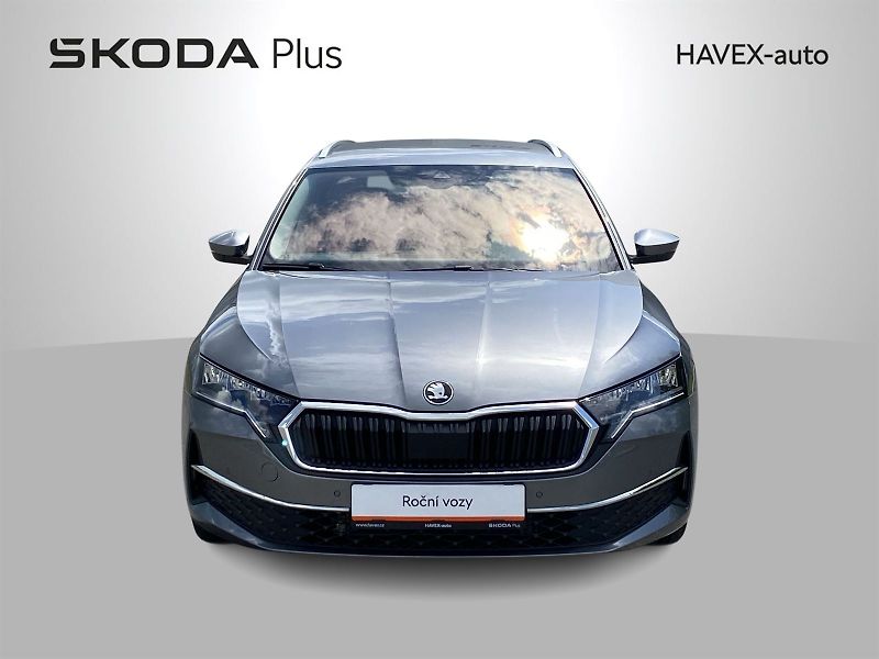 Škoda Octavia (2025) Combi 1.5 TSI Top Selection - fotka 4 z 36