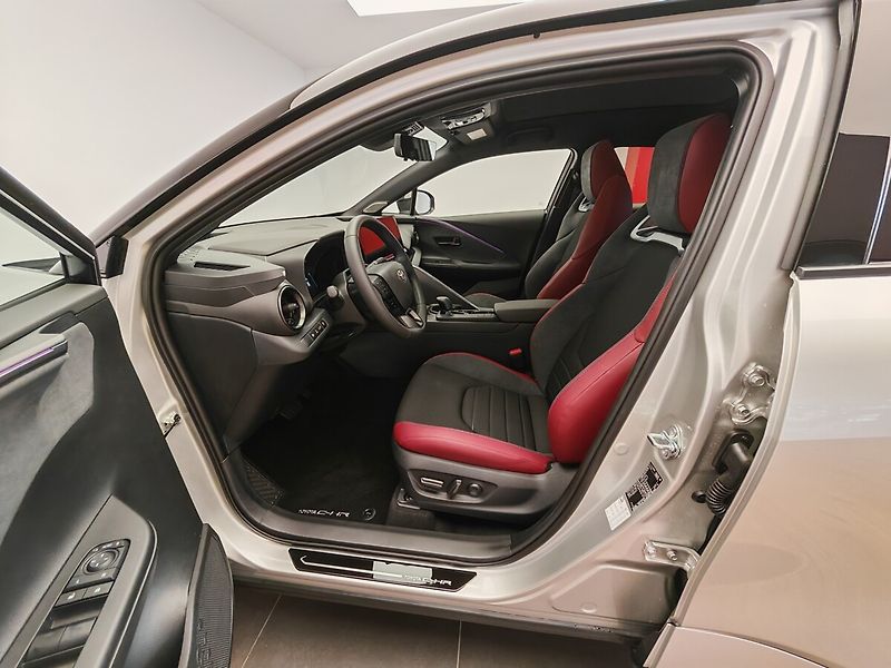 Toyota C-HR 2.0 PHEV Tokyo Edition *Panora - fotka 10 z 39