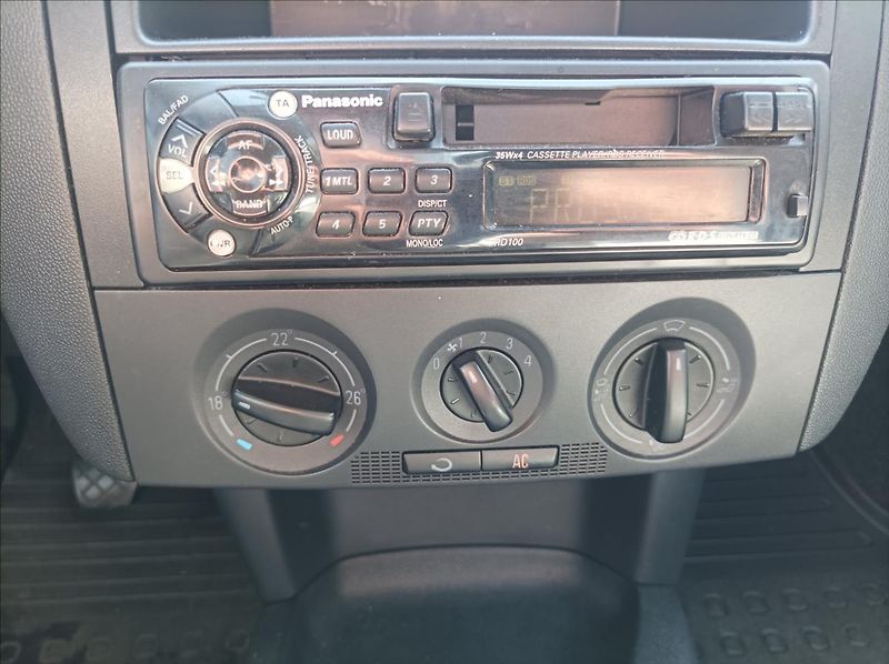 Škoda Fabia 1,2 Elegance - fotka 15 z 16