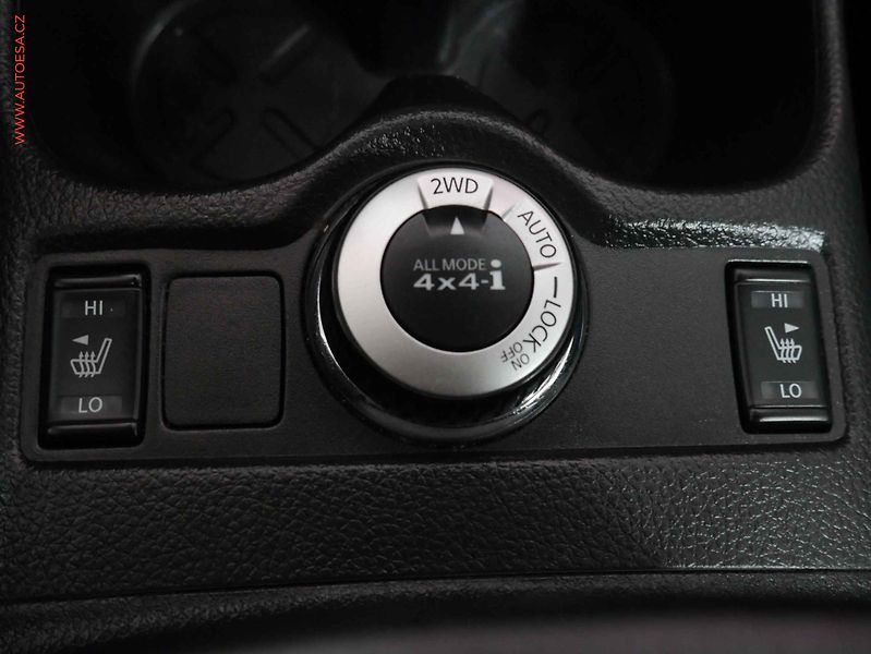 Nissan X-Trail (2016) 1.6DCi 4x4, ČR, servis.kniha - fotka 17 z 22