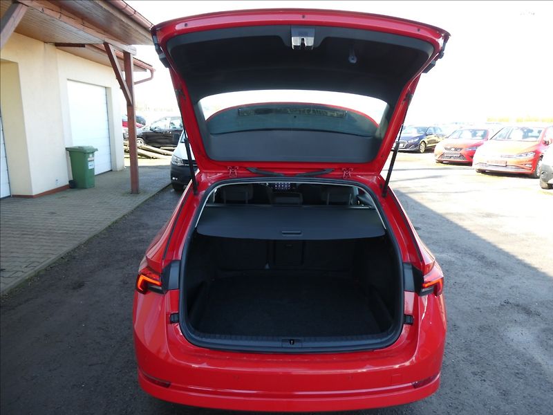 Škoda Octavia 2,0 TDI 110kW DSG Ambition,DPH - fotka 20 z 39