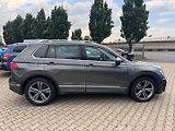 Volkswagen Tiguan (2020) R-LINE 1,5 TSI 110 KW 1. MAJ - náhled 6