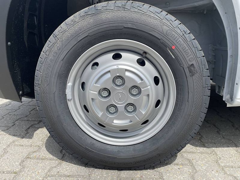 Opel Movano Van 3500 L3H22,2 CDTi (103kW/ - fotka 20 z 21