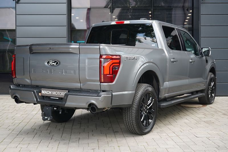 Ford F-150 (2025) Lariat 5,0 298 kW - fotka 9 z 59