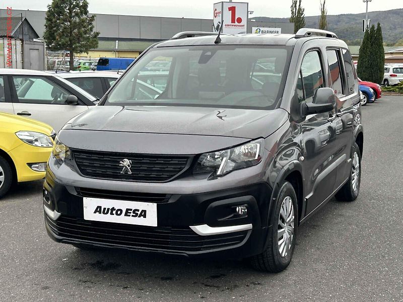 Peugeot Rifter (2019) 1.2PT, 1.maj,ČR, servis - fotka 3 z 15