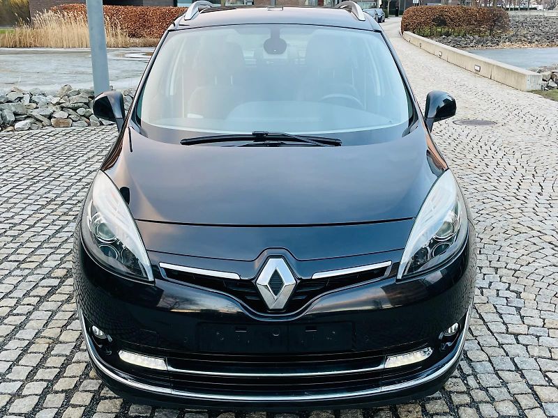 Renault Grand Scénic 1.6dCi MANUÁL KAMERA SERVISKA - fotka 5 z 44