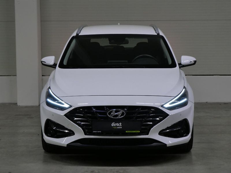 Hyundai i30 - fotka 4 z 26