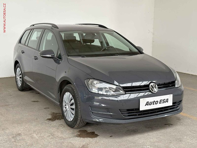 Volkswagen Golf (2015) 1.6TDi, 1.maj, AC, navi - fotografie inzerátu
