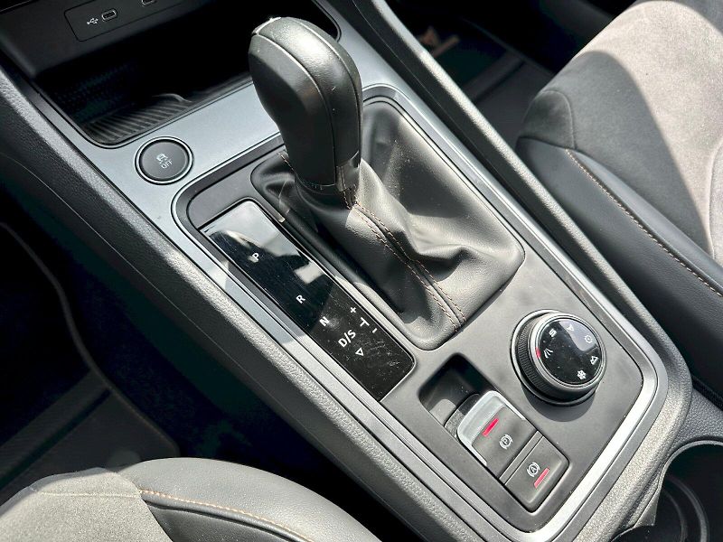 Cupra Ateca (2023) 2.0 TSI 221 kW Tribe Edition D - fotka 21 z 27