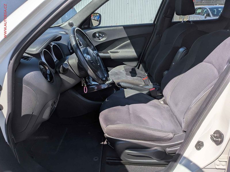 Nissan Juke (2018) 1.2 DIG-T, 2.maj,ČR, servis - fotka 9 z 16