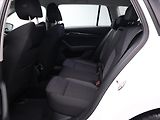 Škoda Octavia 2,0 TDI Ambition CZ DPH - náhled 13