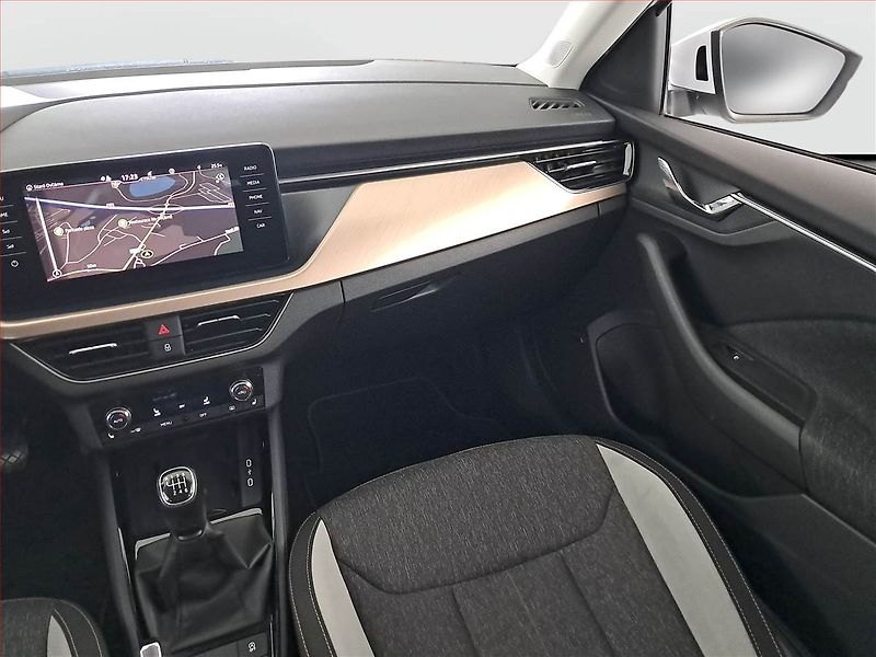Škoda Kamiq (2019) Style 1.0 TSI, Serv.kniha - fotka 8 z 17