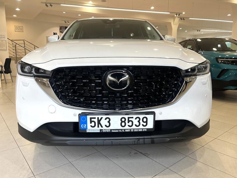 Mazda CX-5 (2024) 2.5L G194 6AT AWD EXCLUSIVE - fotka 2 z 22