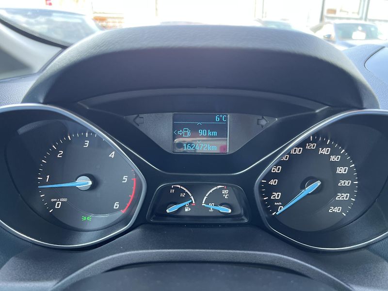 Ford C-MAX Ghia 1.6TDCi KLIMA PŮVOD ČR - fotka 15 z 35