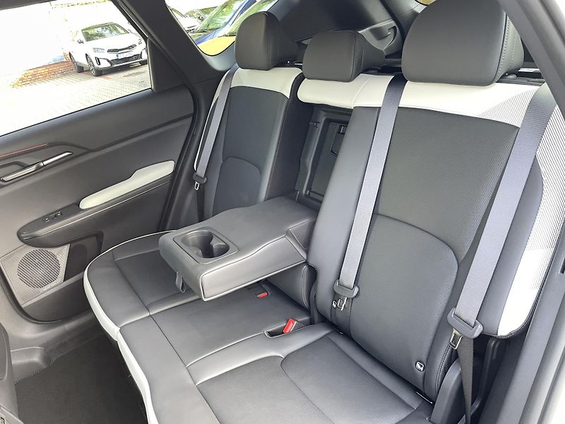 Kia EV5 (2026) 4x4 GT-Line EvoPark+Tech+PNS - fotka 22 z 28