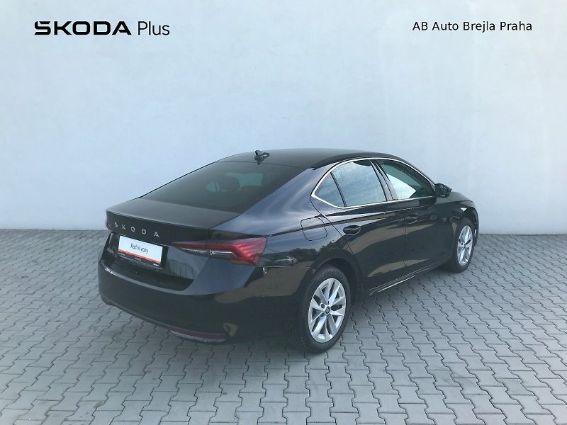 Škoda Octavia (2025) SELEC TD 110/2.0 A7F - fotka 2 z 26