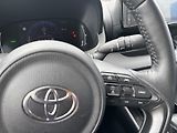 Toyota Yaris 1.5 HSD e-CVT Style - náhled 17