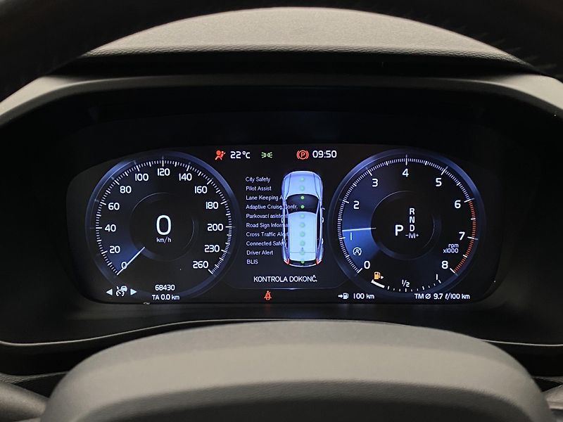 Volvo XC40 T4 AWD INSCRIPTION AUT CZ - fotka 35 z 47