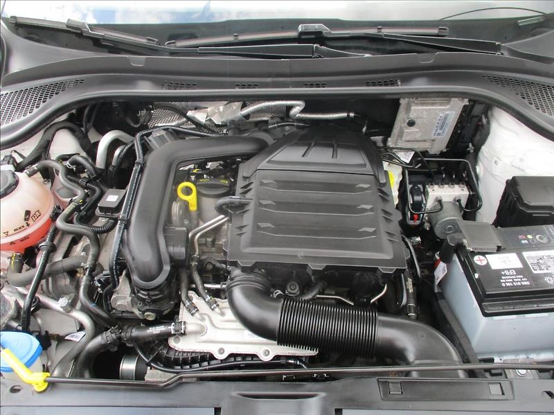 Škoda Fabia 1,0 TSI, servis,DPH,1.maj,CZ, - fotka 36 z 43