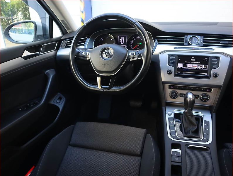 Volkswagen Passat (2017) Comfortline 2.0 TDI, Automat - fotka 7 z 20