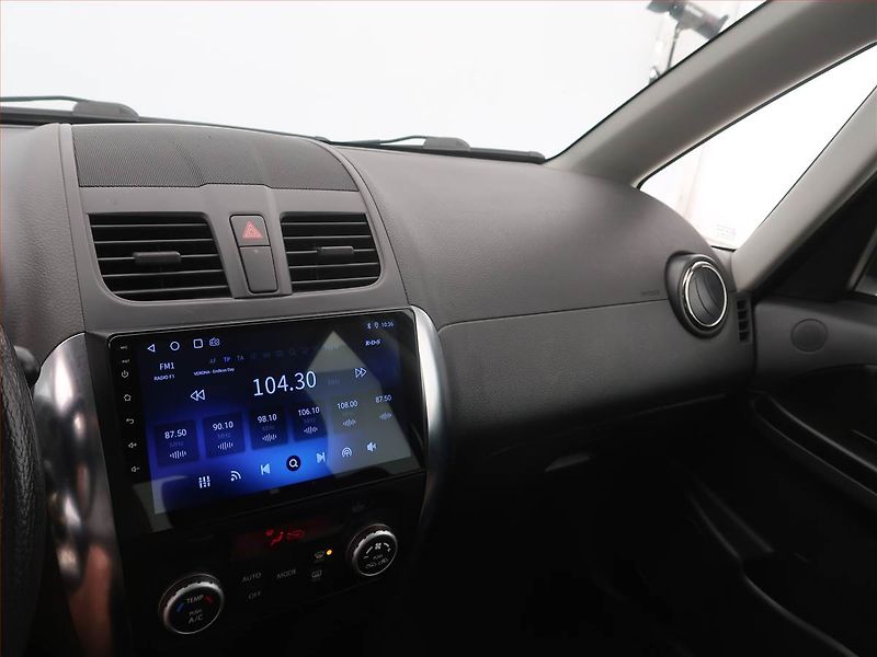 Fiat Sedici (2010) 1.6, 4X4, ČR,1.maj - fotka 13 z 16