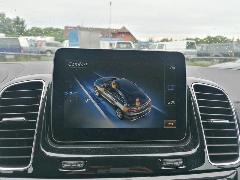 Mercedes-Benz GLE (2017) 350 CDi 4MATIC - fotka 15 z 33