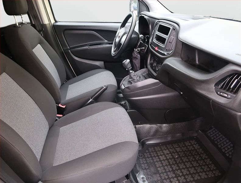 Fiat Dobló (2018) 1.4 i, ČR, 1Maj, DPH - fotka 9 z 13