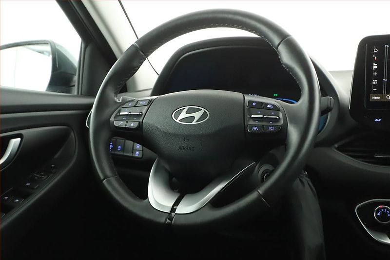 Hyundai i30 (2024) Family Smart 1.5 DPI, Navi - fotka 8 z 20