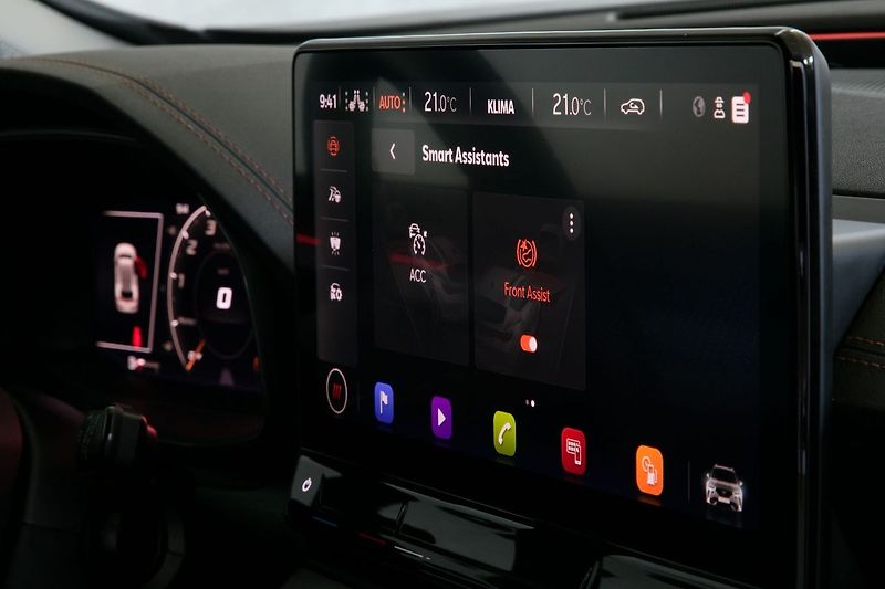 Cupra Formentor 1.5TSI 110kW LED Kamera ZÁRUKA - fotka 31 z 41