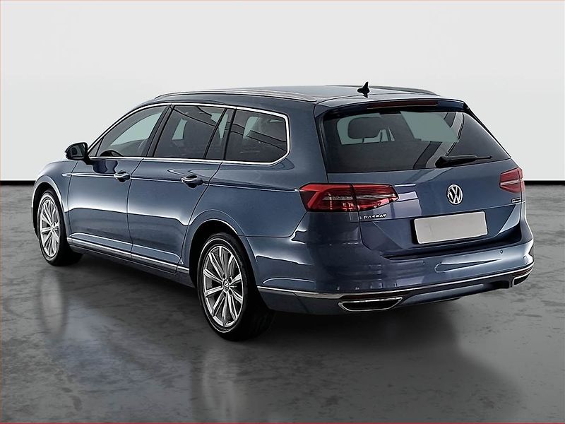 Volkswagen Passat (2018) Highline 2.0 TDI, 4X4 - fotka 4 z 26