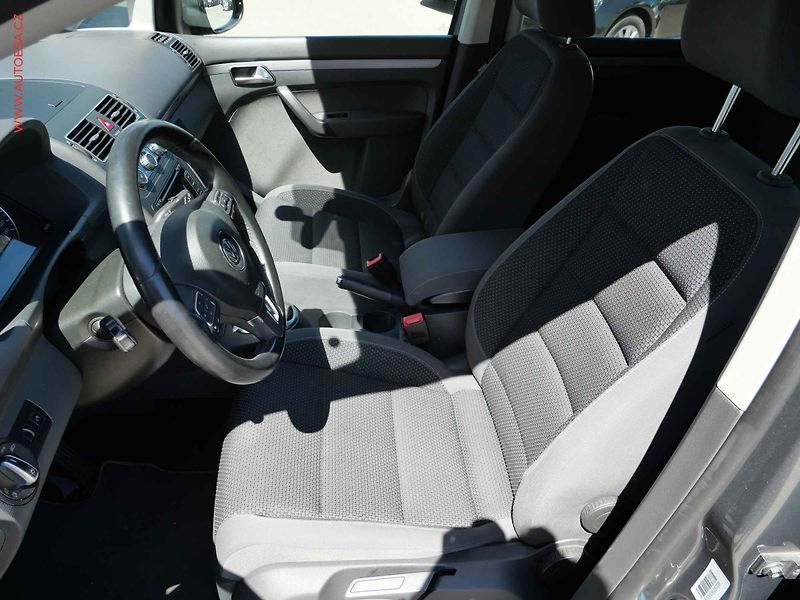 Volkswagen Touran (2010) 1.4 TSi, Comfort, DSG, bixen - fotka 9 z 22