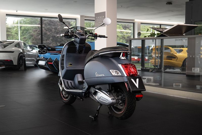 Piaggio Vespa Seigorni GTV 300 - fotka 5 z 11
