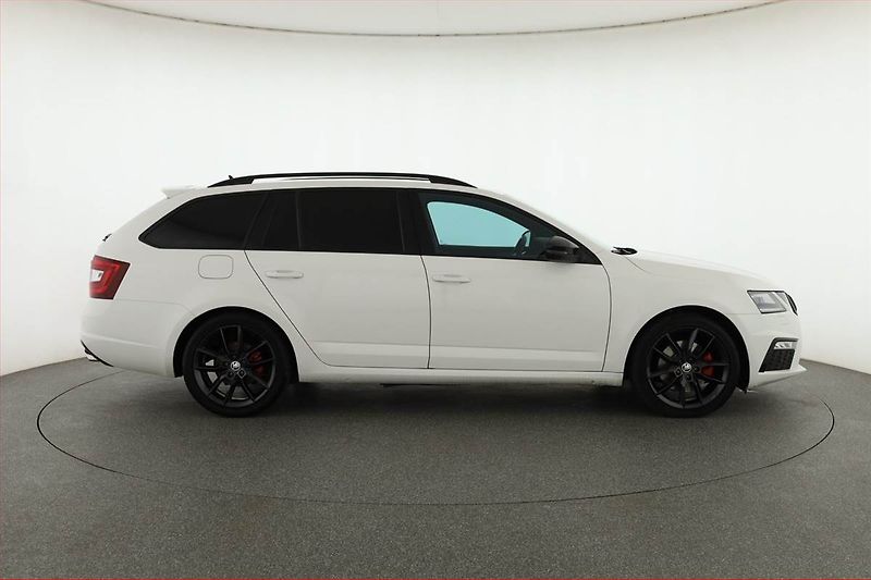 Škoda Octavia (2018) RS 2.0 TDI, Navi, Tempomat - fotka 6 z 21
