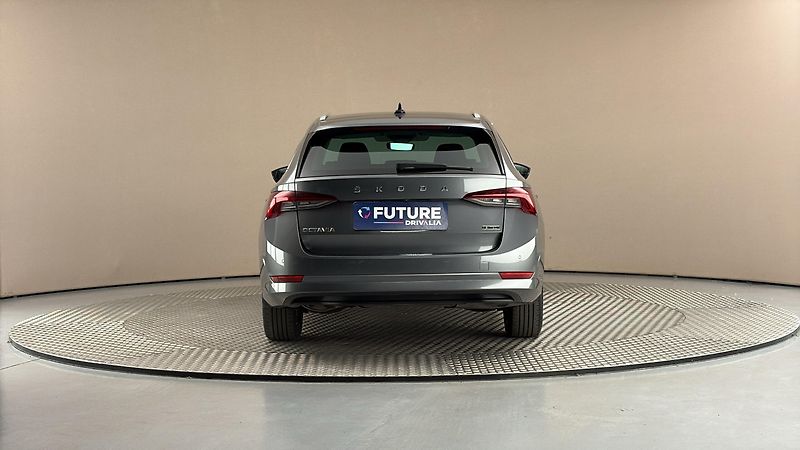 Škoda Octavia 1.5 TSI E-Tec DSG Style Combi - fotka 5 z 28