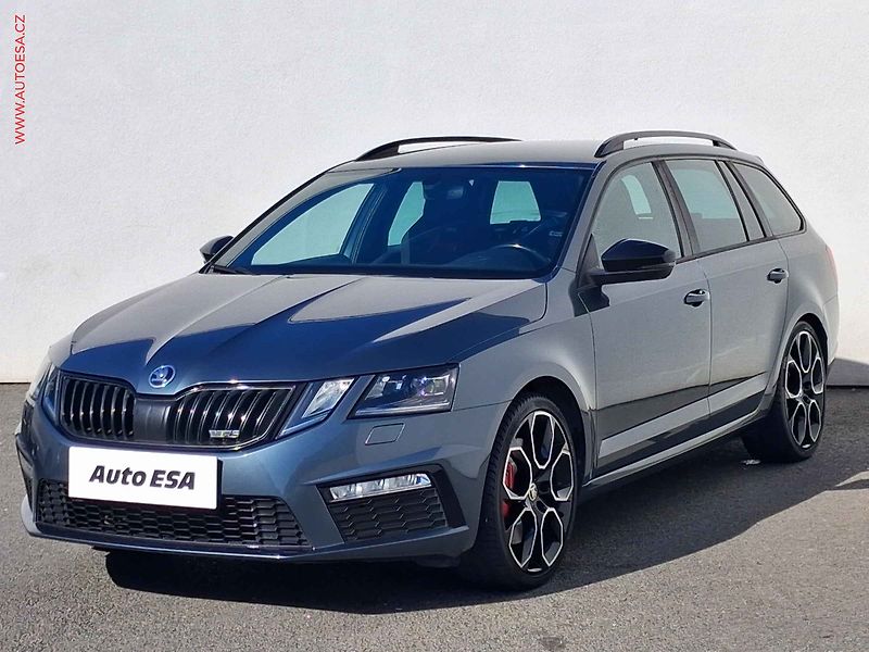 Škoda Octavia (2018) 2.0TSi, RS, LED, +kola, TZ - fotka 3 z 20