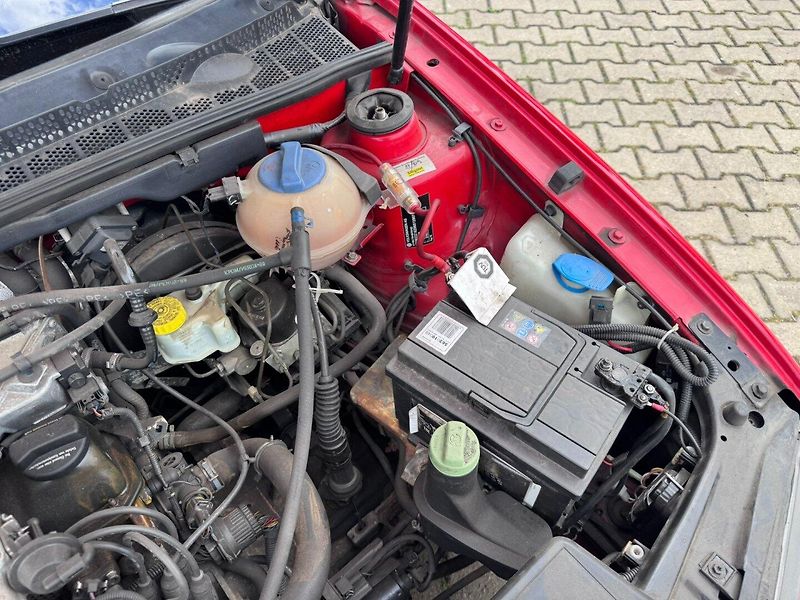 Volkswagen Golf (1999) 3 CABRIO 1,6 GL 74 KW STK - fotka 42 z 50