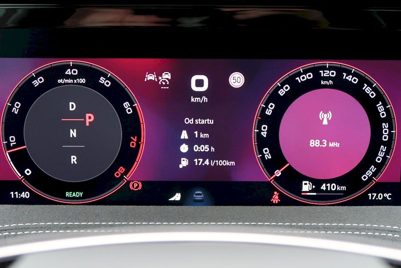 Škoda Superb (2025) SportLine 1,5 TSi e- Tec/110 k - fotka 18 z 32
