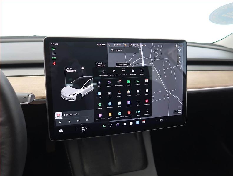 Tesla Model 3 (2021) Std Range Plus LFP, SoH 93% - fotka 18 z 33