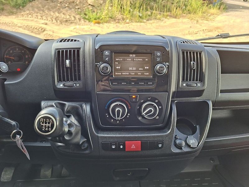 Citroën Jumper FG 4350 L4H3 2,2 BHDI 165k M6 - fotka 17 z 19