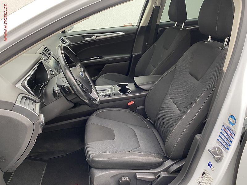Ford Mondeo (2017) 2.0 TDCI, ČR, AT, navi, LED - fotka 9 z 17