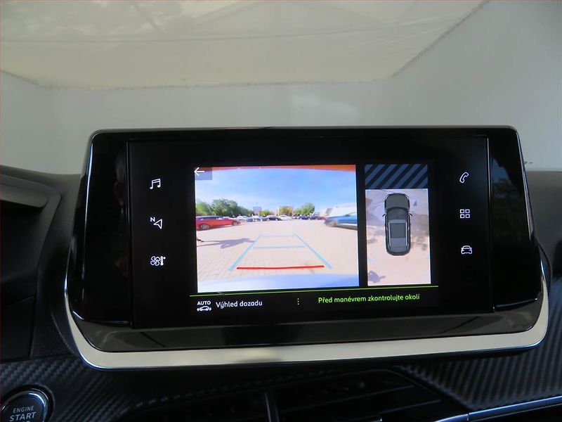Peugeot 2008 (2022) Allure 1.2 PureTech, Automat - fotka 16 z 17