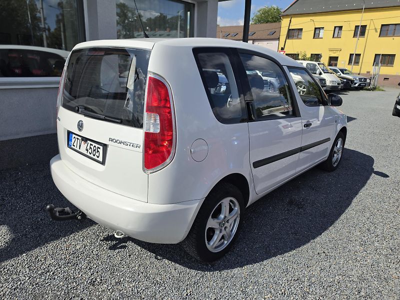 Škoda Roomster 1.2 TDI Kamera TZ - fotka 4 z 18