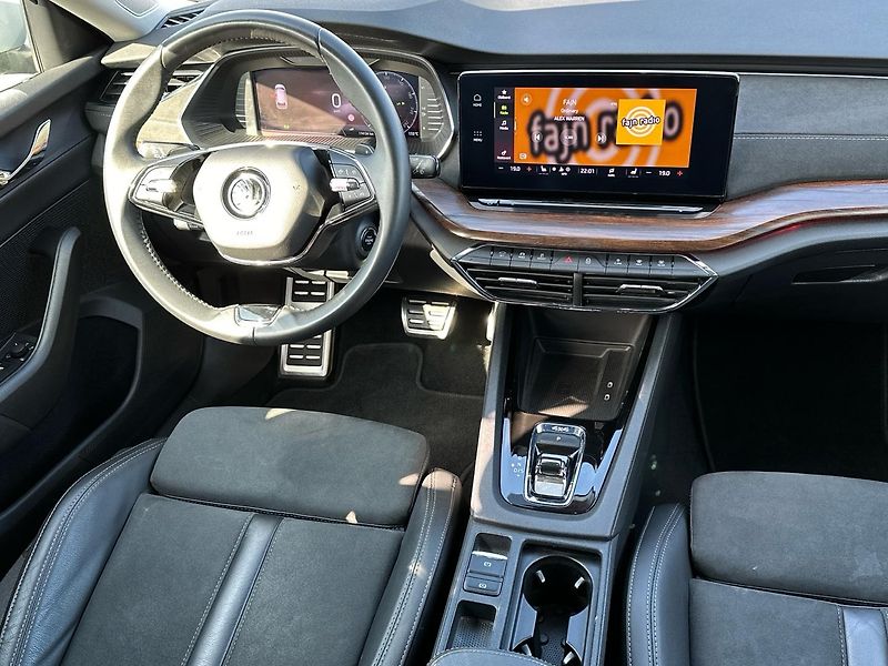 Škoda Octavia Scout 2,0 TDI  147kW DSG 4x4 - fotka 5 z 22