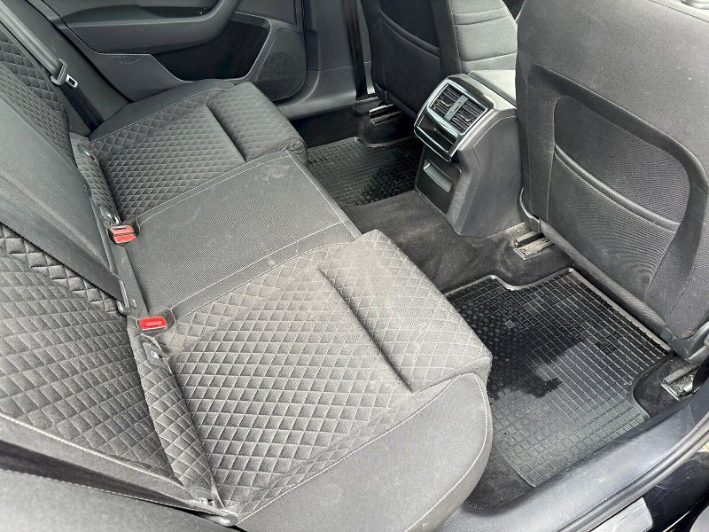 Škoda Superb (2022) GRT AMB TS 110/1.5 M6F - fotka 17 z 42
