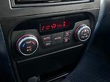 Suzuki SX4 1,6 VVti-VÝHŘEV.S-ALU - náhled 29