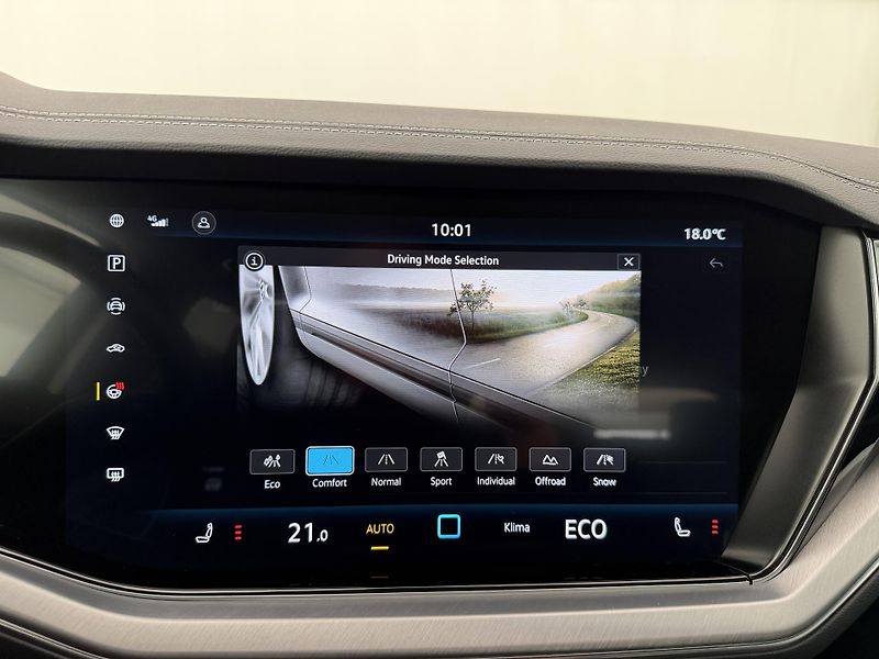 Volkswagen Touareg 3.0Tdi*1-MAJ*DPH*ELEGANCE* - fotka 47 z 49