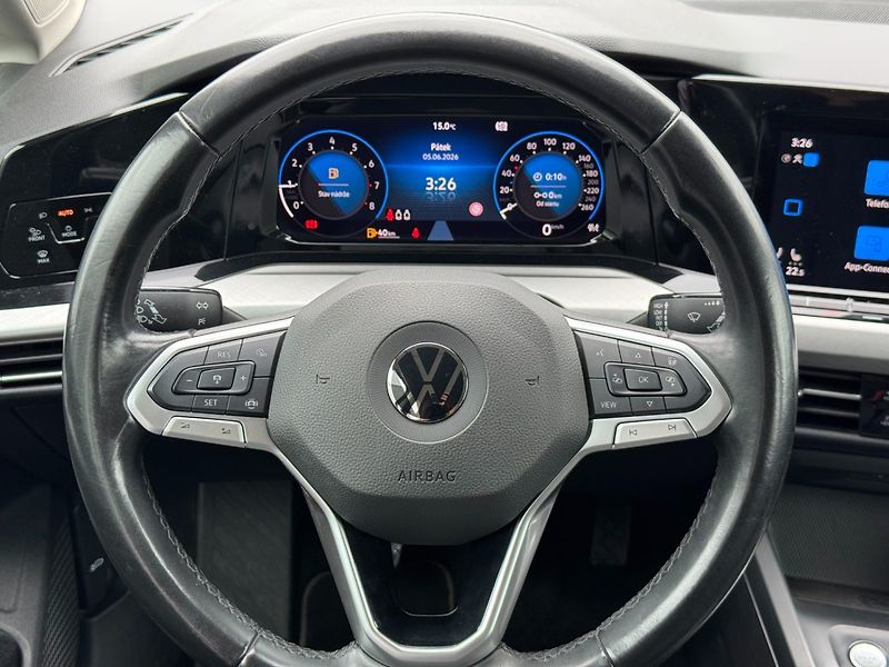 Volkswagen Golf (2020) Edition 1.5 TSI 96kW - fotka 17 z 31
