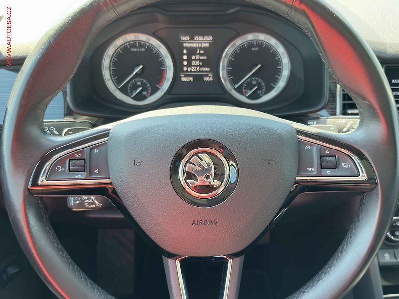 Škoda Kodiaq (2019) 2.0 TDi, DSG, STK5/28 - fotka 13 z 23