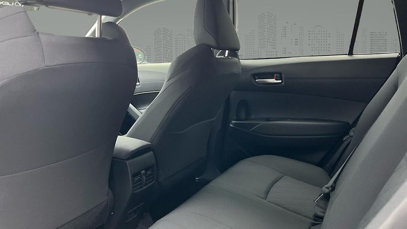 Toyota Corolla 1,8 Hybrid e-CVT Style - fotka 7 z 8