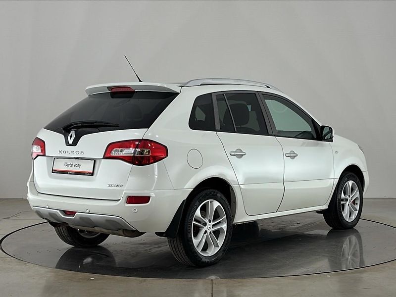 Renault Koleos Exception 4x4 - fotka 2 z 32
